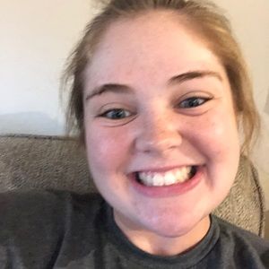 Meet your Posher, Colleen